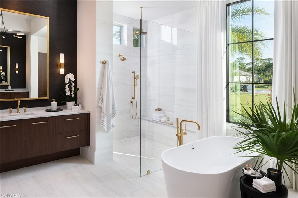 SILVER OAK NAPLES - Residential