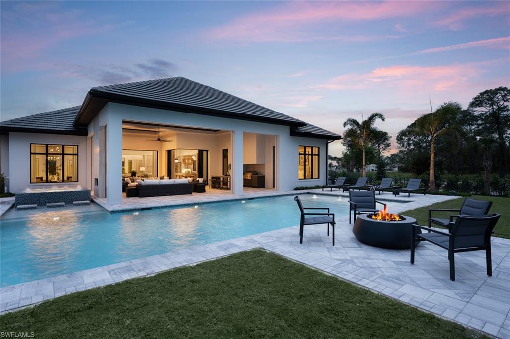 SILVER OAK NAPLES - Residential
