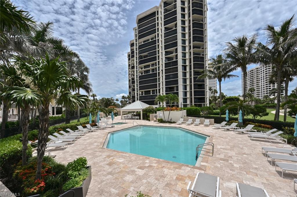 ESPLANADE CLUB - Residential Lease