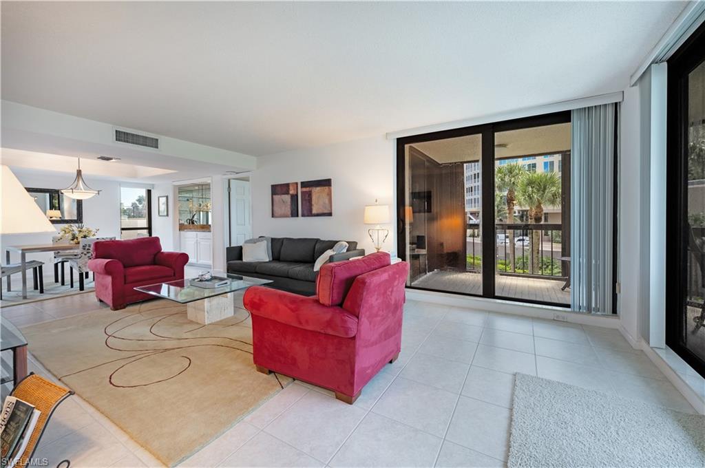 ESPLANADE CLUB - Residential Lease