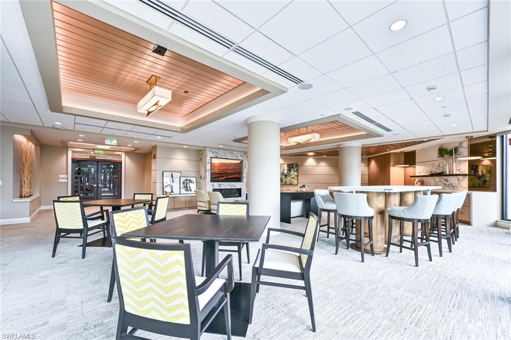 ESPLANADE CLUB - Residential Lease