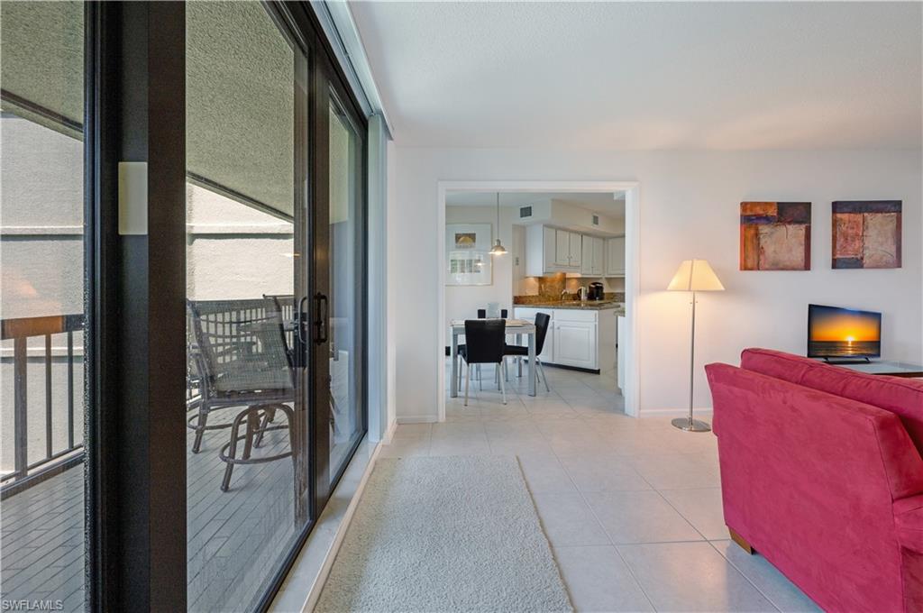 ESPLANADE CLUB - Residential Lease