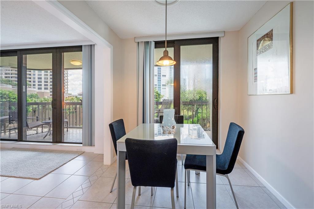 ESPLANADE CLUB - Residential Lease
