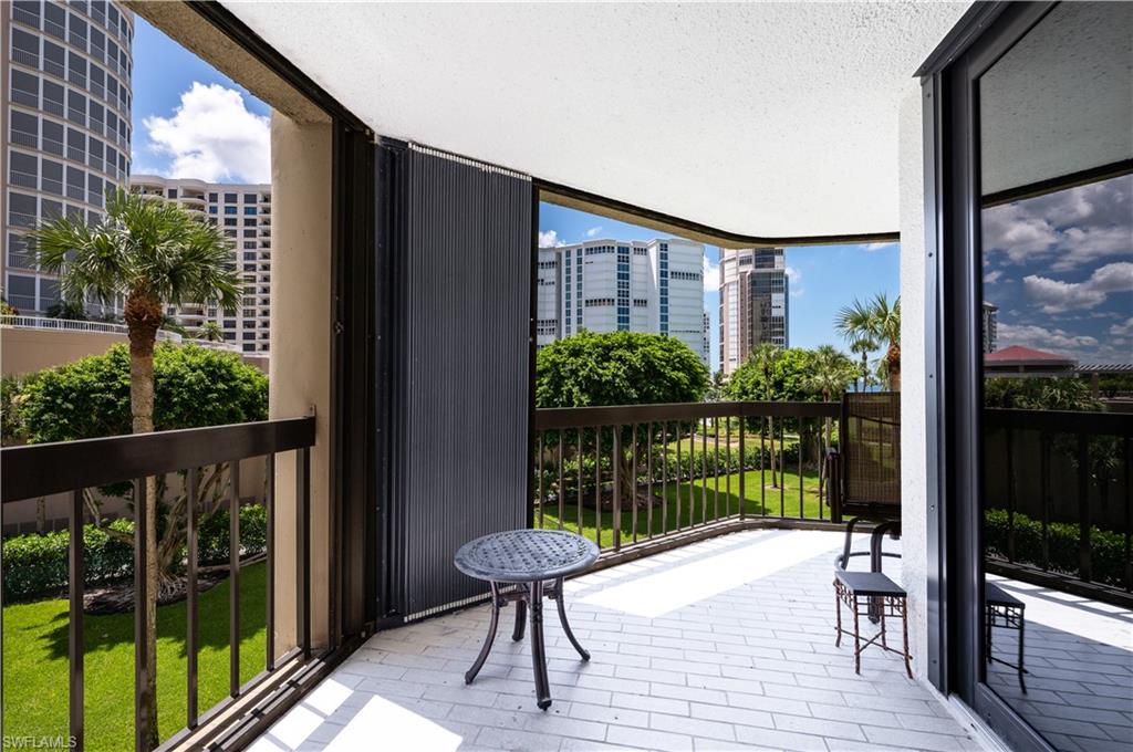 ESPLANADE CLUB - Residential Lease