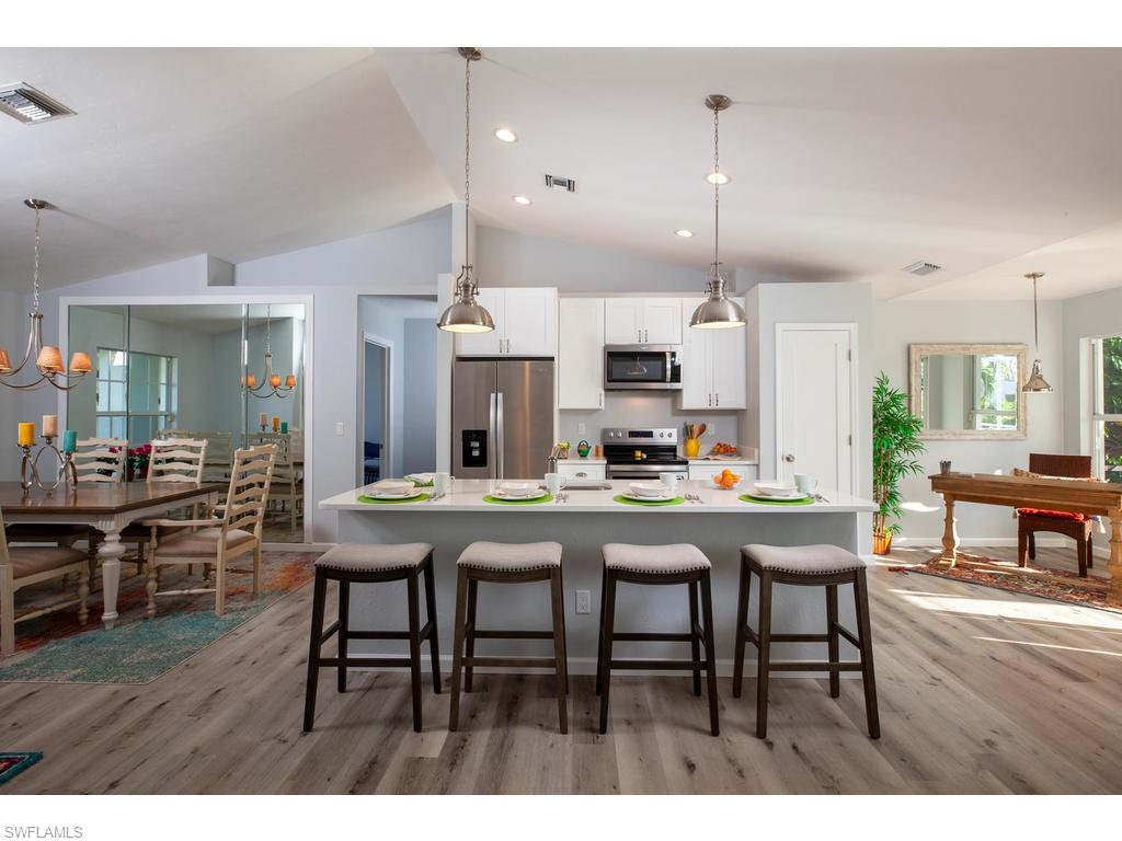 MARCO BEACH - Residential