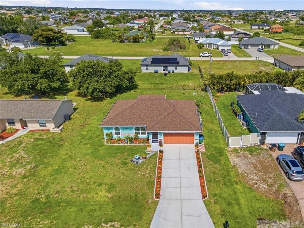 CAPE CORAL - Residential