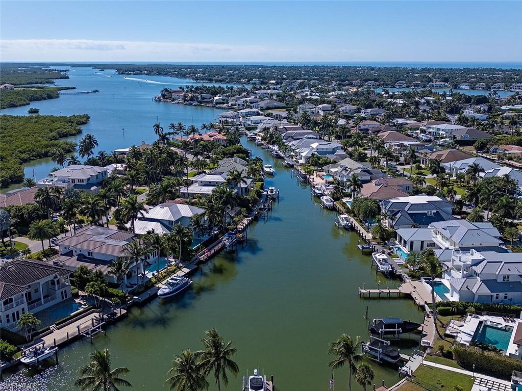 ROYAL HARBOR - Residential