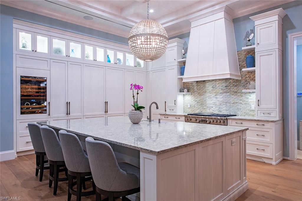 ROYAL HARBOR - Residential