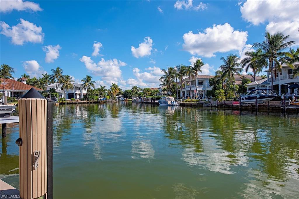 ROYAL HARBOR - Residential