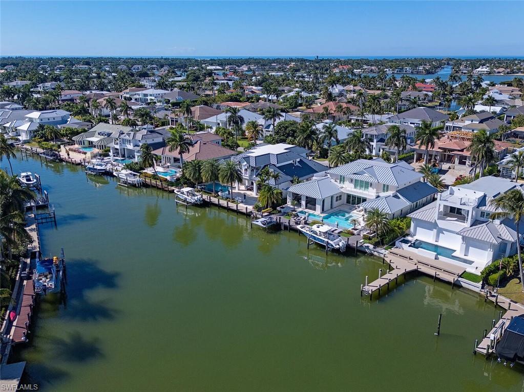 ROYAL HARBOR - Residential
