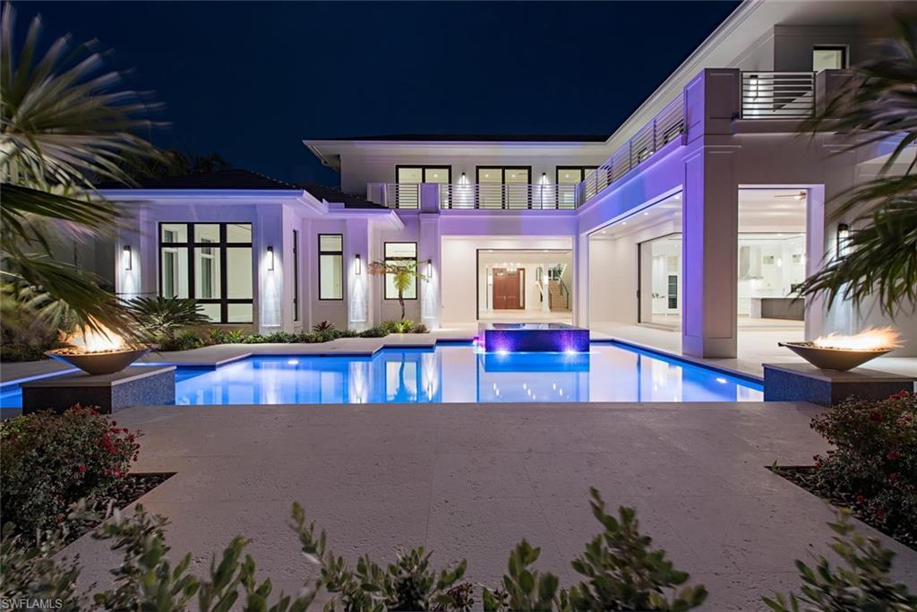 AQUALANE SHORES - Residential