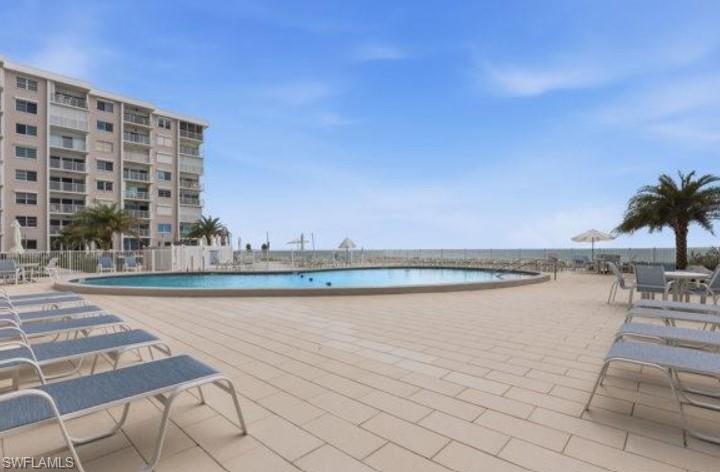 NAPLES CONTINENTAL - Residential Lease