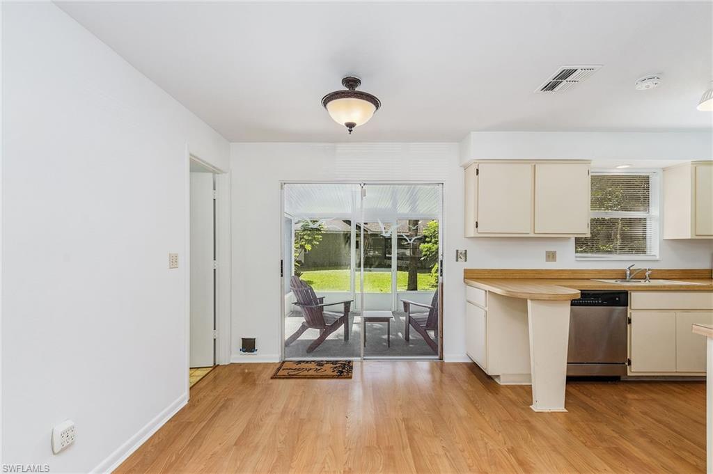 LAURELWOOD - Residential