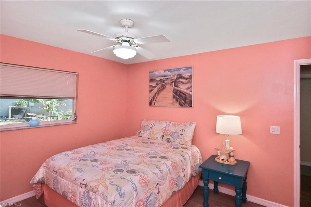 SAN CARLOS PARK - Residential
