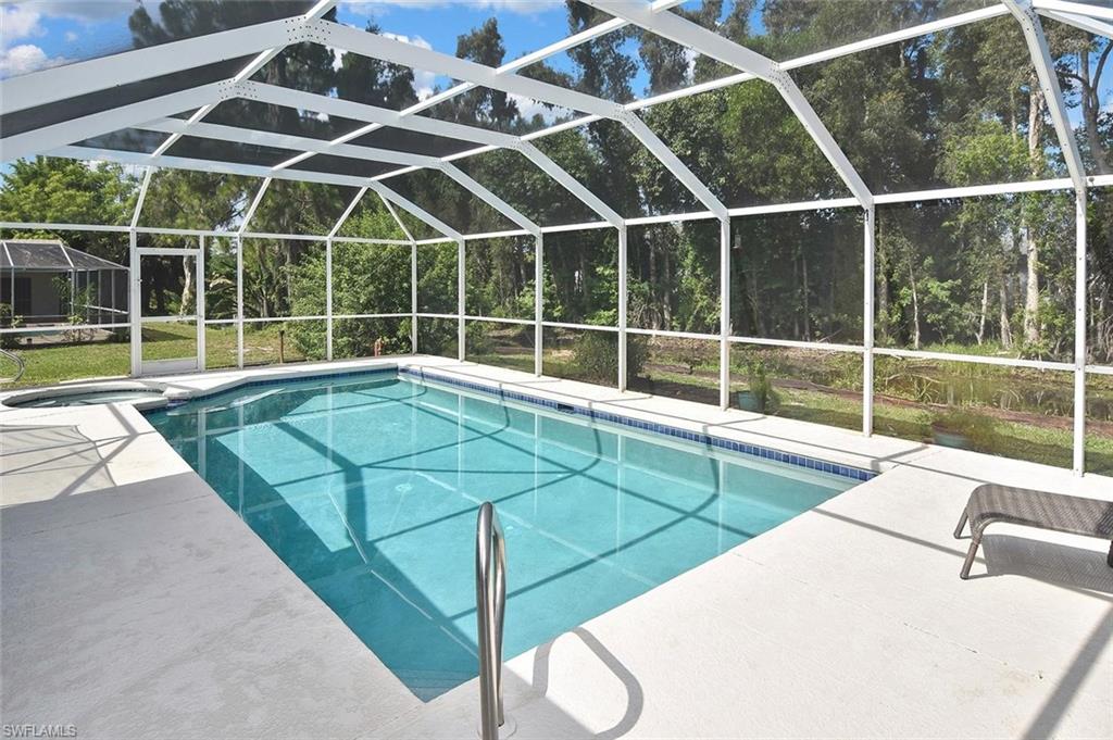 SAN CARLOS PARK - Residential