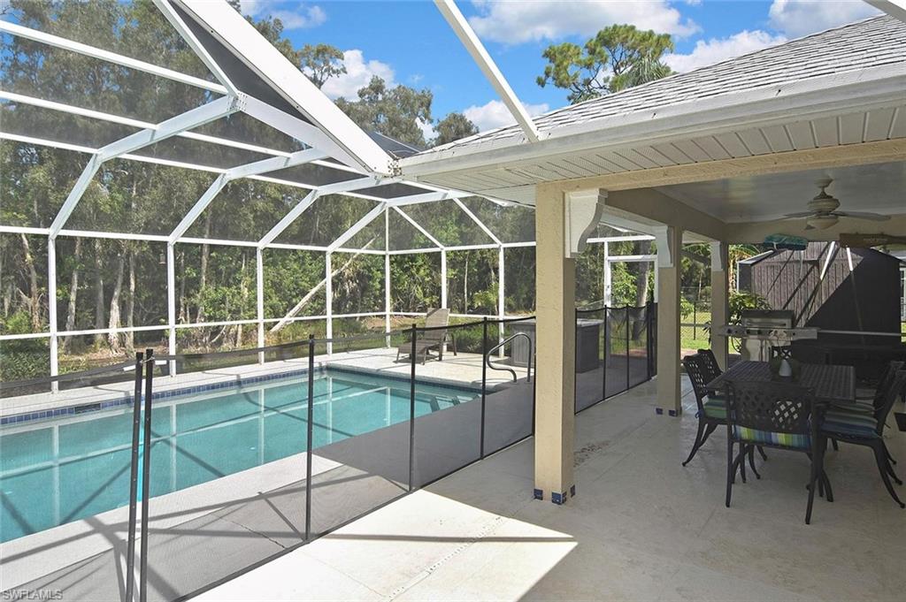 SAN CARLOS PARK - Residential