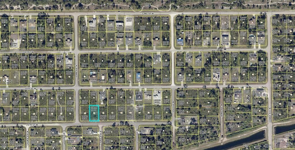 LEHIGH ACRES - Land