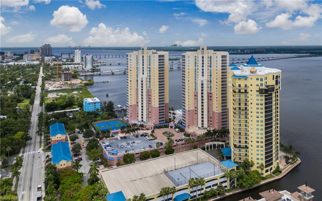RIVIERA - Residential