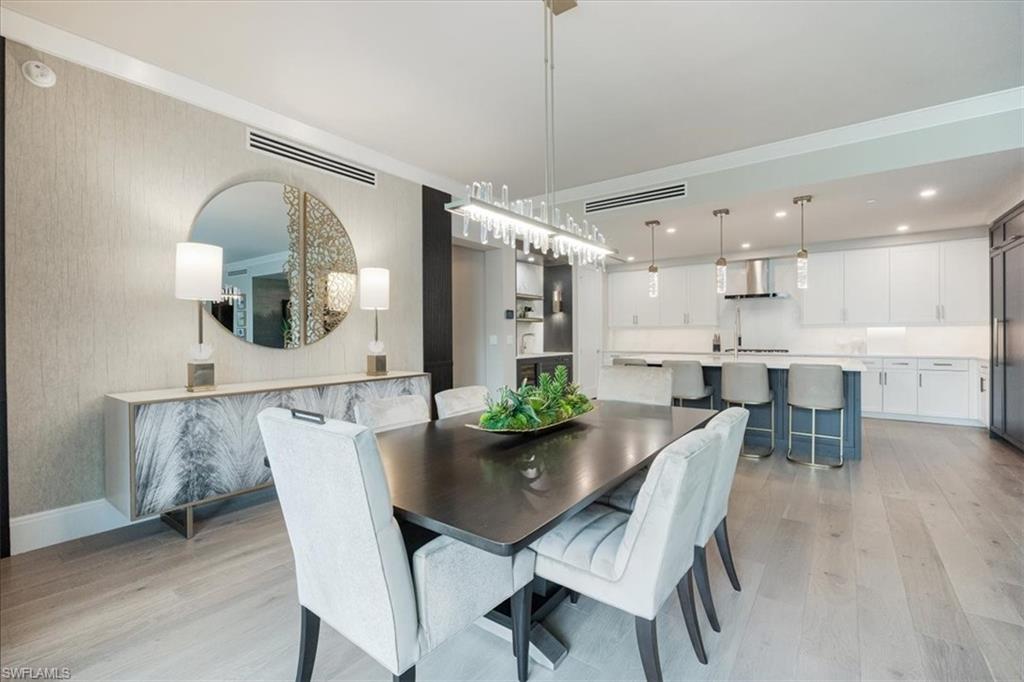 QUATTRO AT NAPLES SQUARE - Residential