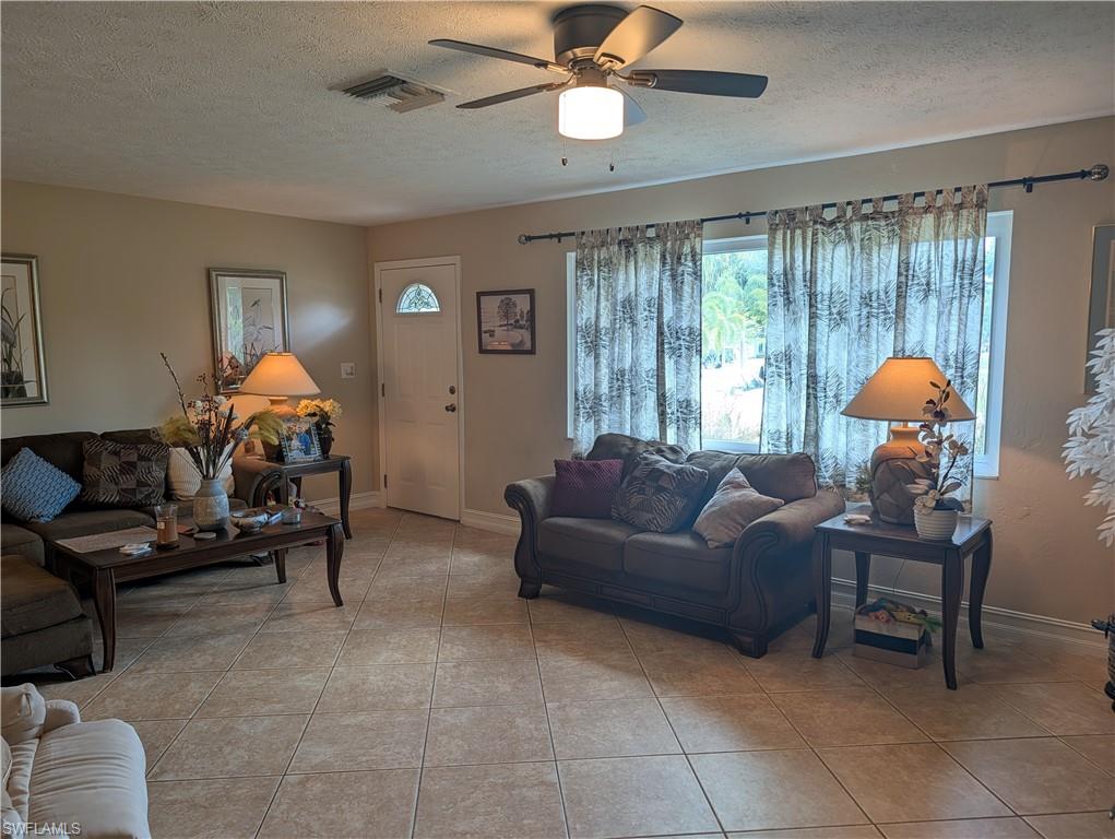 FORT MYERS SHORES - Residential