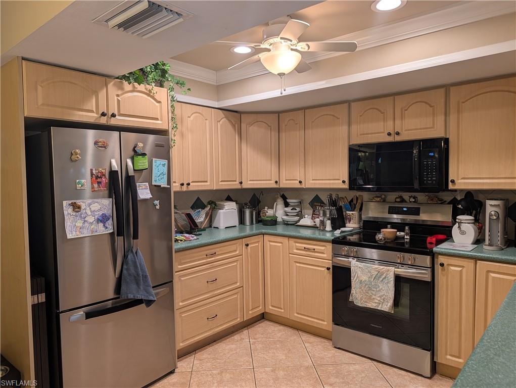 FORT MYERS SHORES - Residential