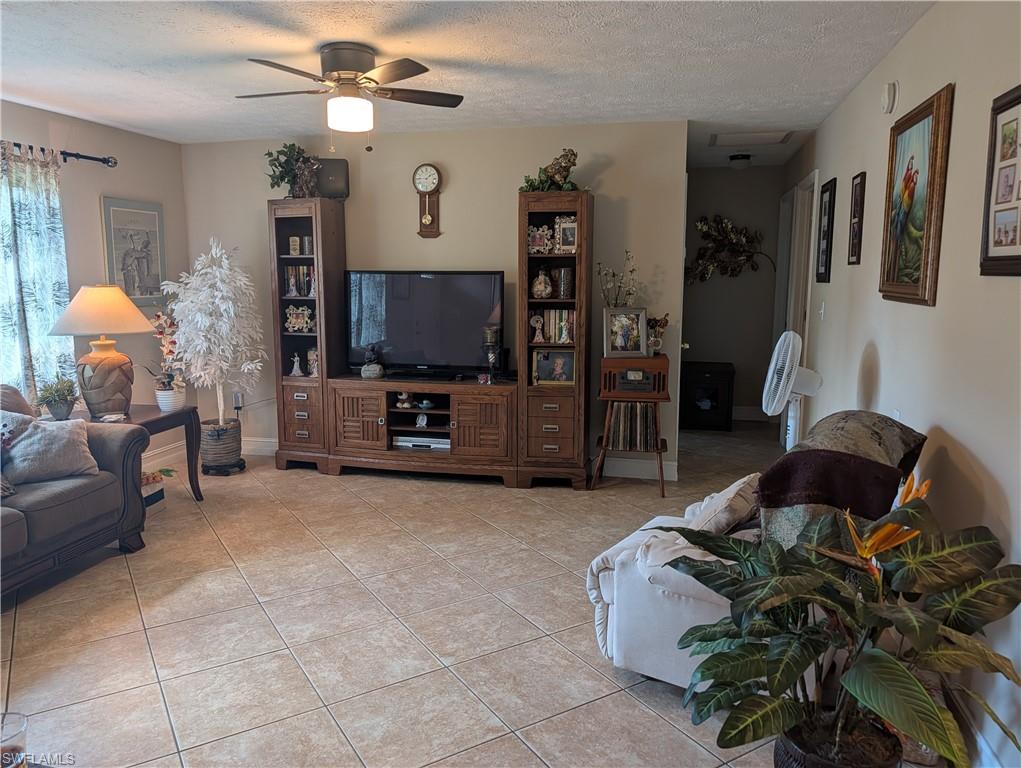 FORT MYERS SHORES - Residential