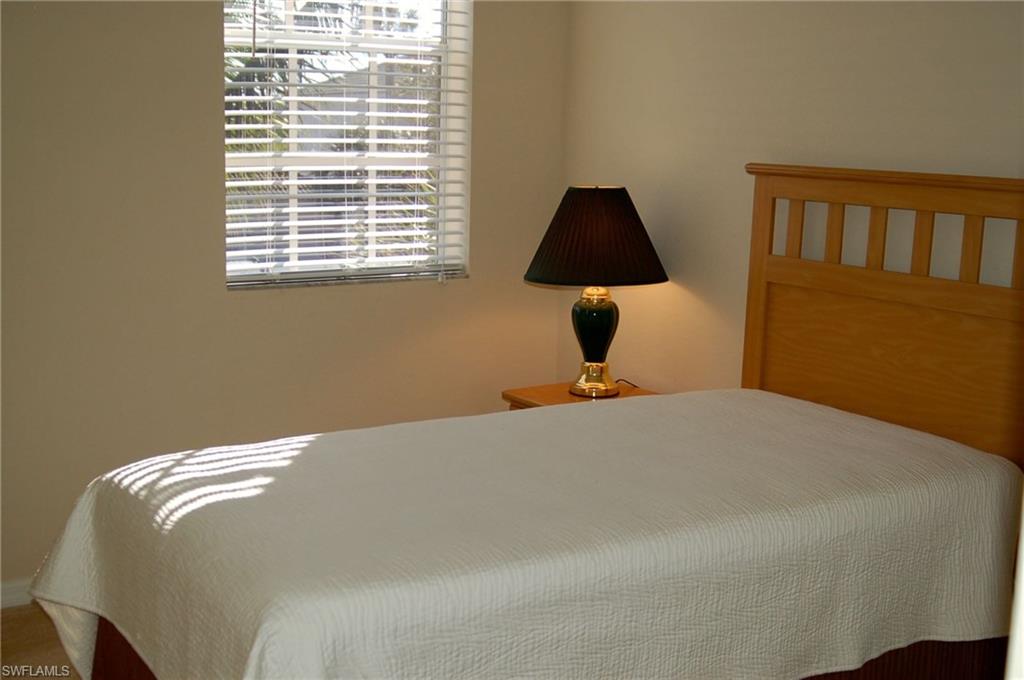 CORAL LAKES - Residential
