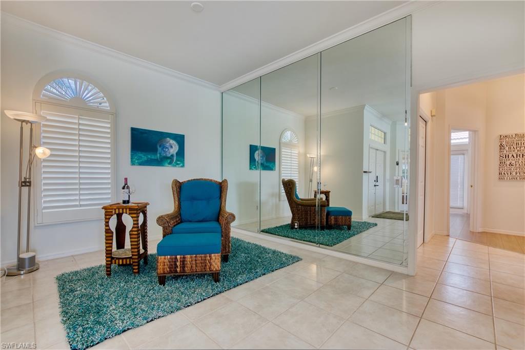 SPANISH WELLS - Residential