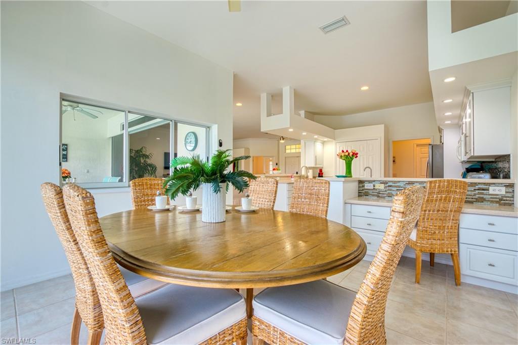 SPANISH WELLS - Residential
