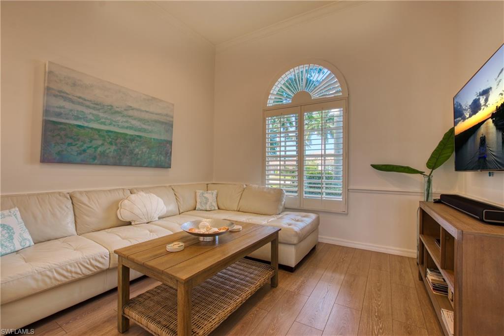 SPANISH WELLS - Residential