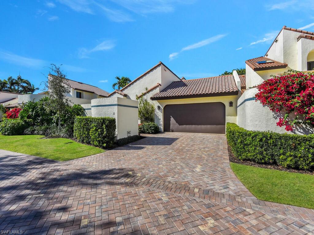 LAS BRISAS AT PELICAN BAY - Residential