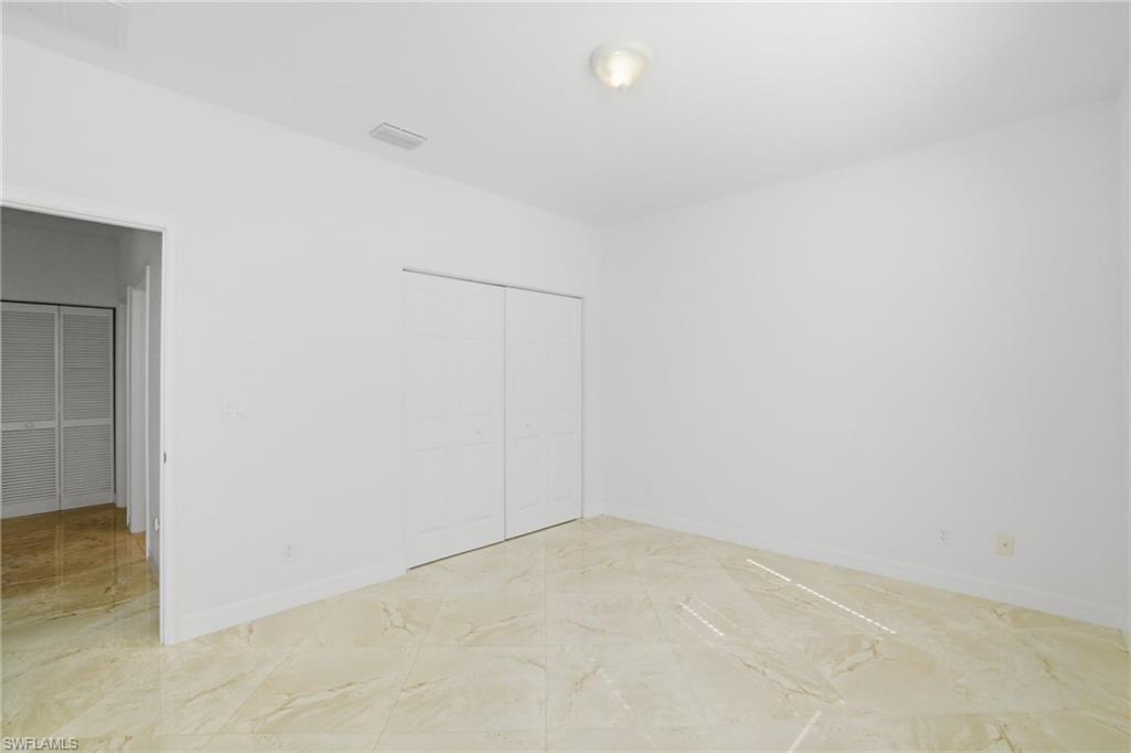 SATURNIA LAKES - Residential