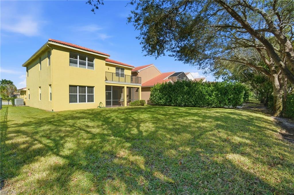 SATURNIA LAKES - Residential