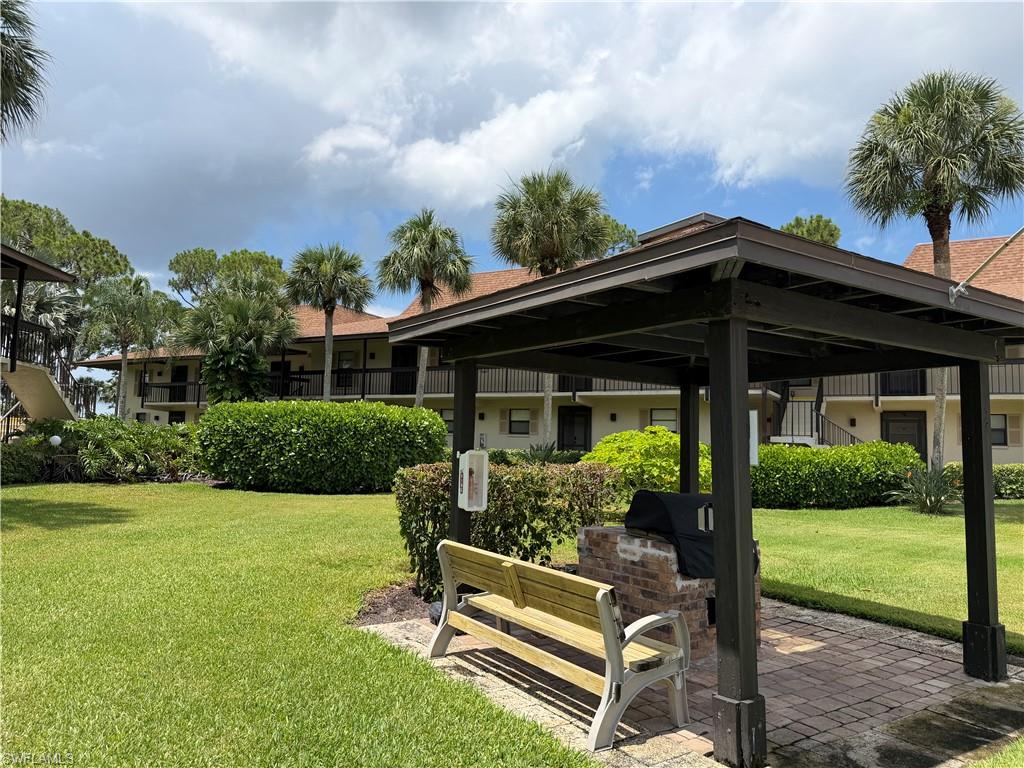 FAIRWAY PINES CONDO - Residential