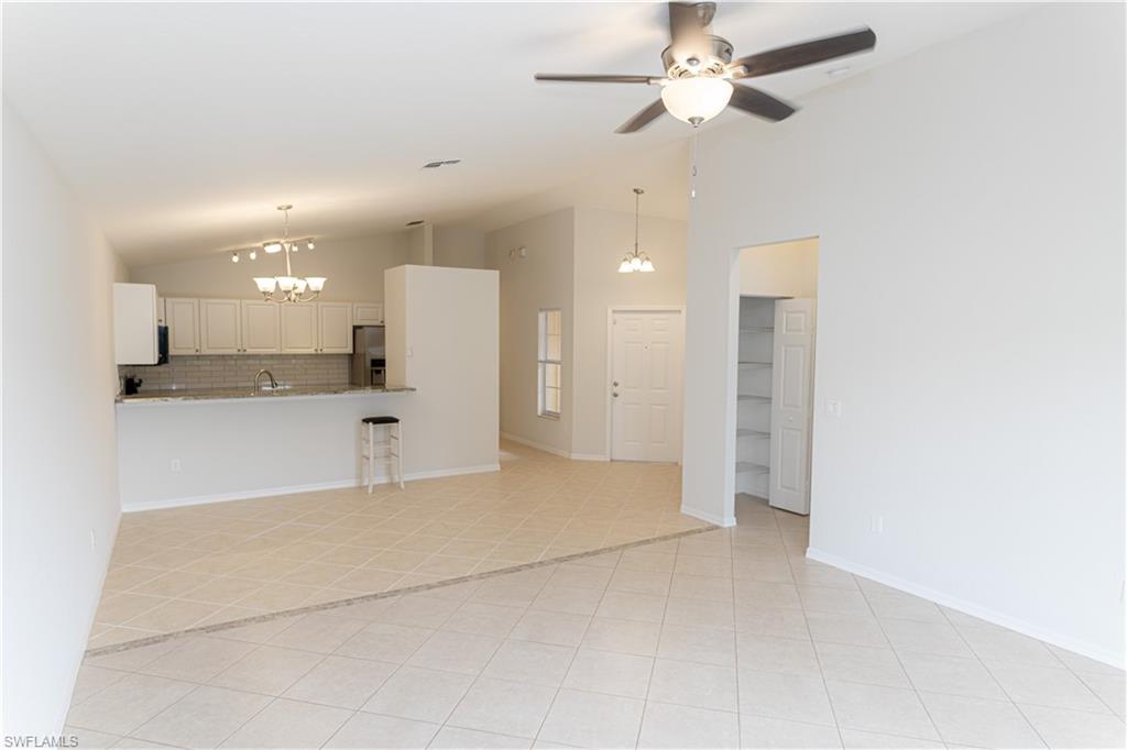BOTANICA LAKES - Residential