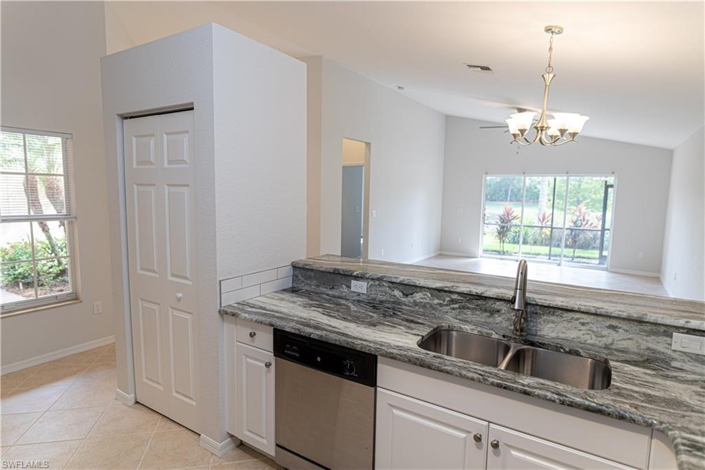 BOTANICA LAKES - Residential