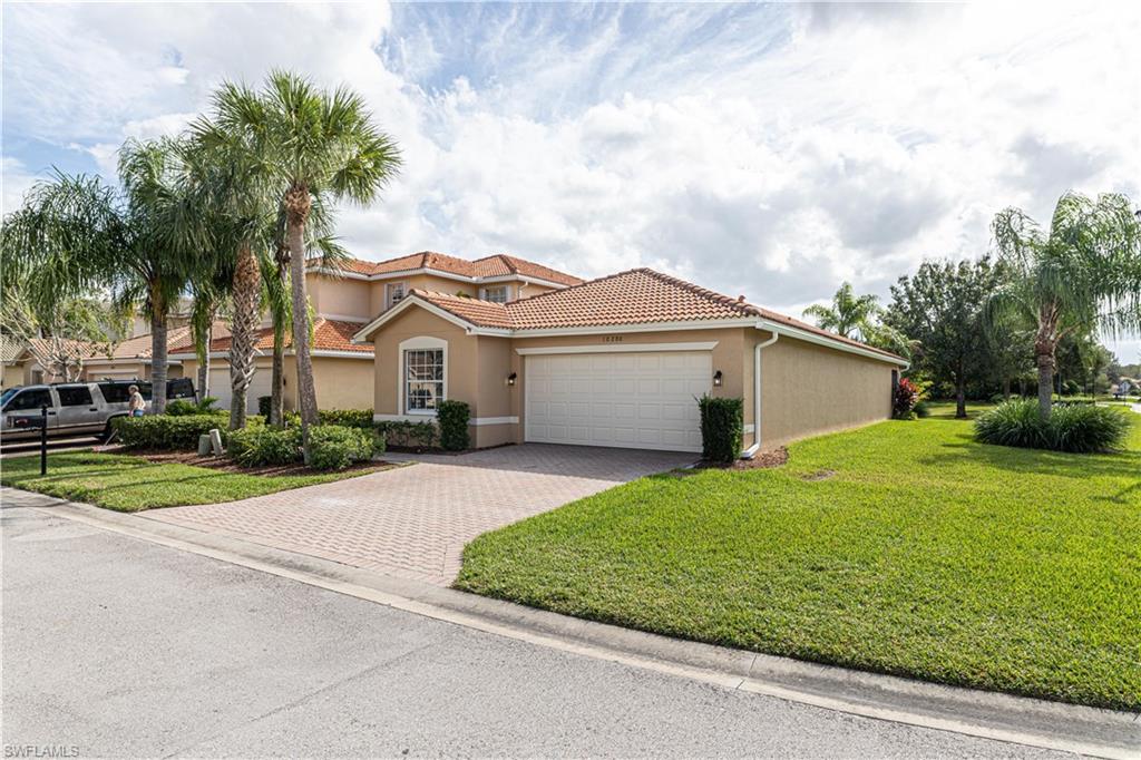 BOTANICA LAKES - Residential
