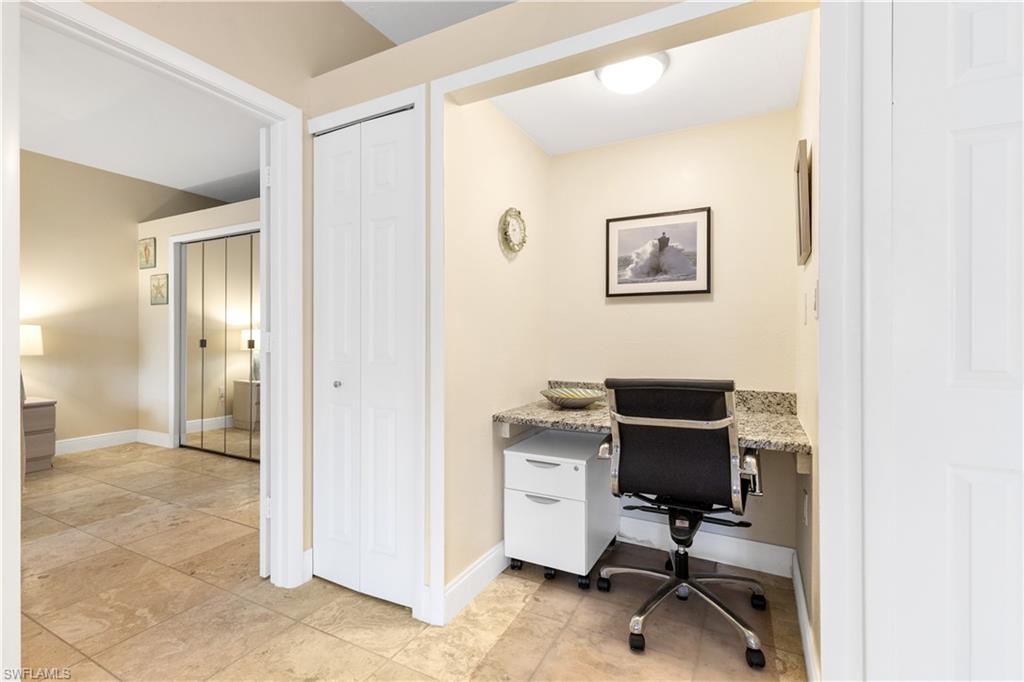 SUMMERLIN TRACE CONDO - Residential