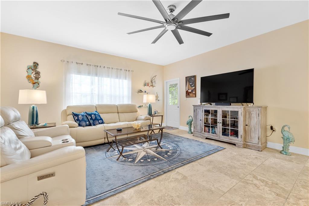 SUMMERLIN TRACE CONDO - Residential
