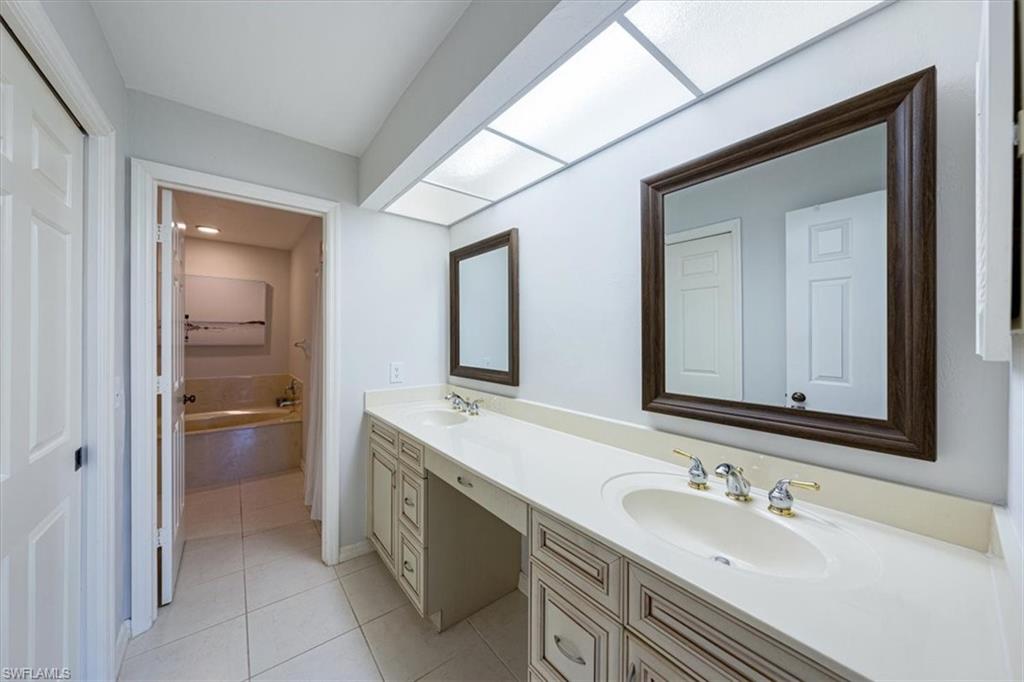 EAGLE CREEK COUNTRY CLUB - Residential