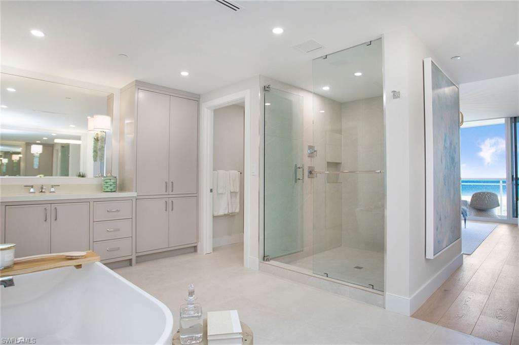 KALEA BAY TOWER 400 - Residential