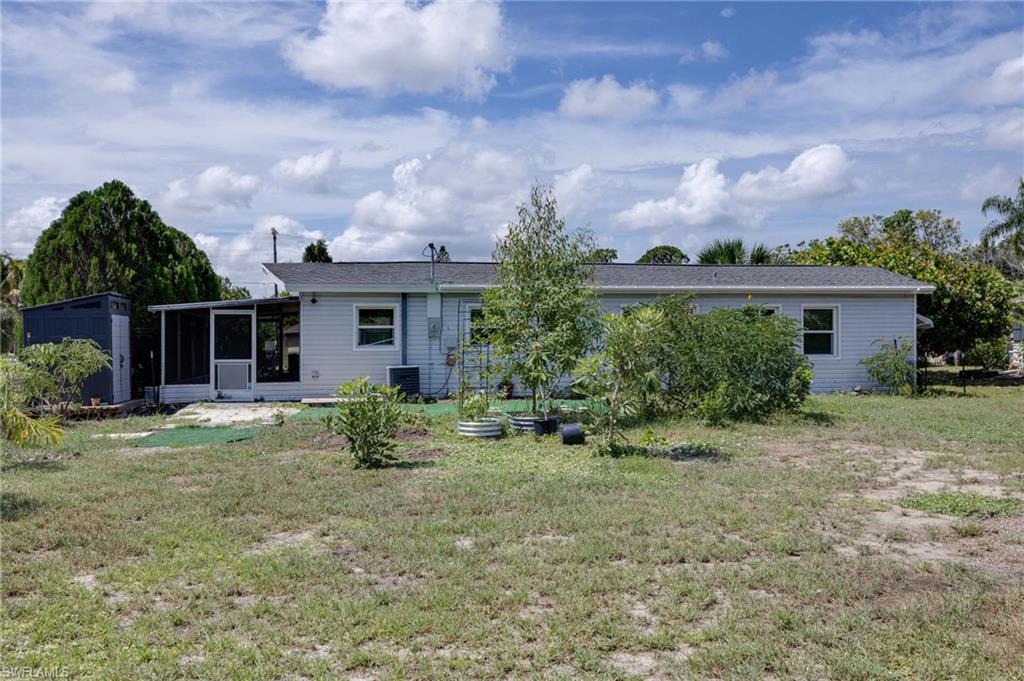 SAN CARLOS PARK - Residential