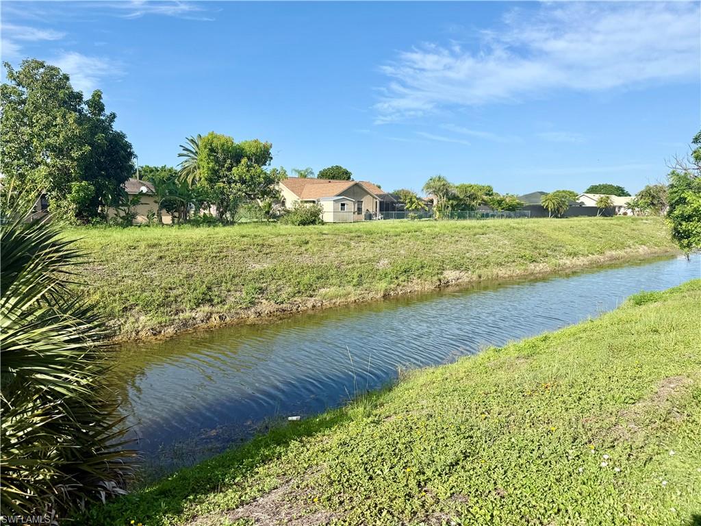 WILLOW LAKE SOUTH - Residential