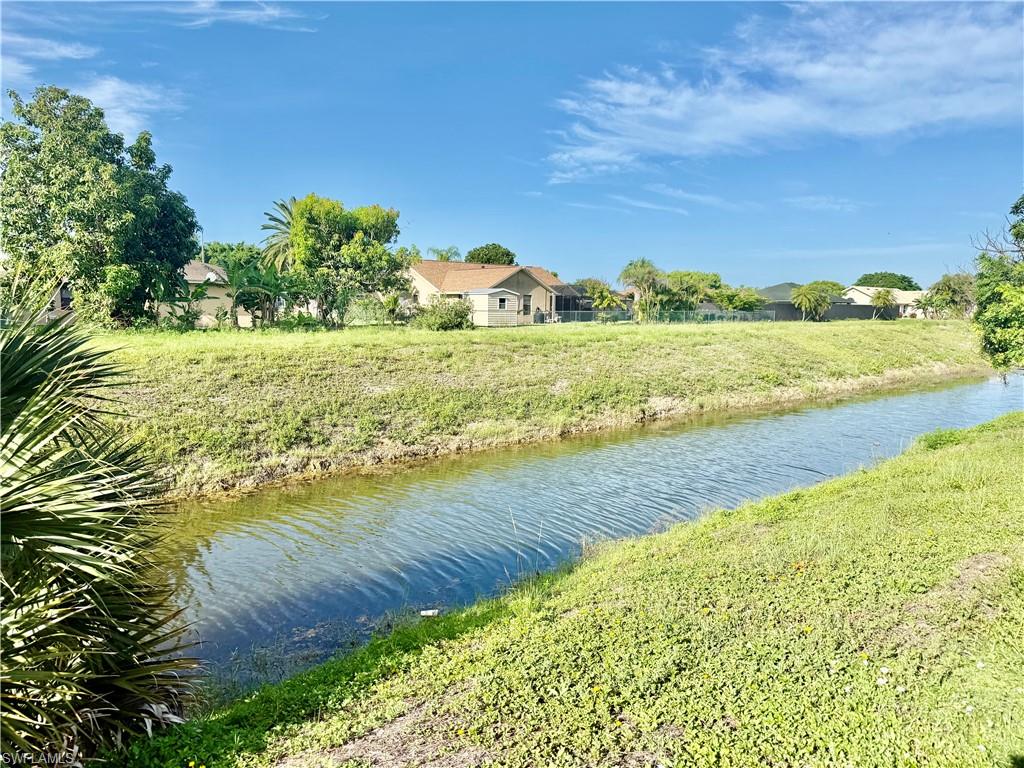WILLOW LAKE SOUTH - Residential
