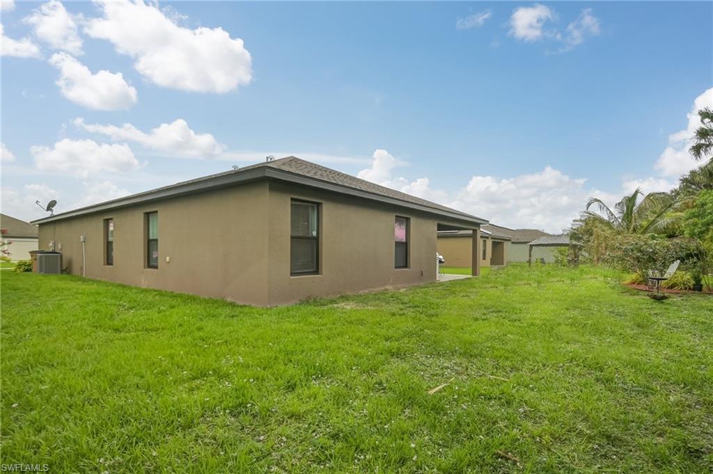 SHADOW LAKES - Residential