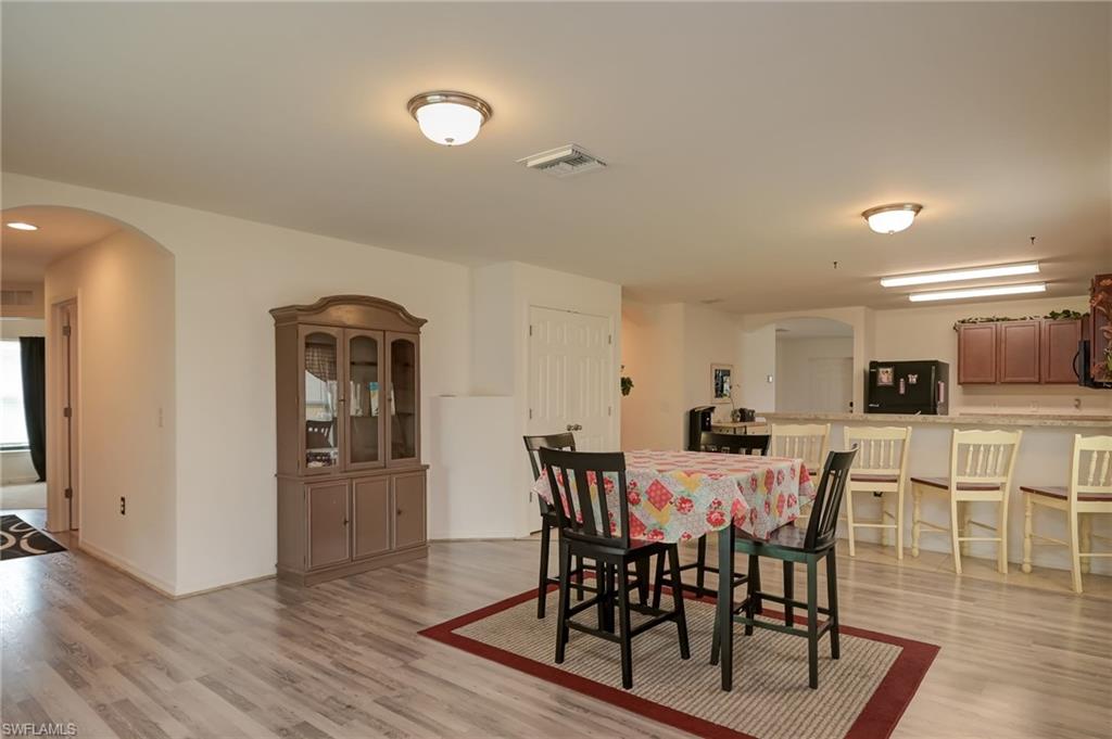 SHADOW LAKES - Residential