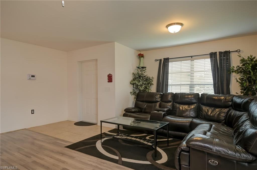 SHADOW LAKES - Residential