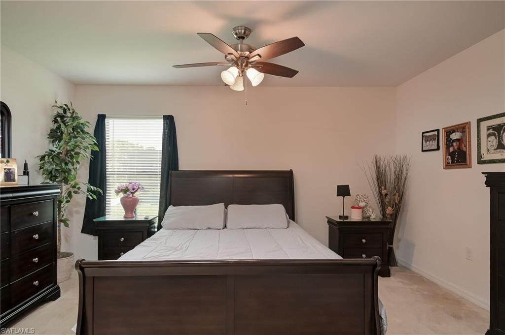 SHADOW LAKES - Residential