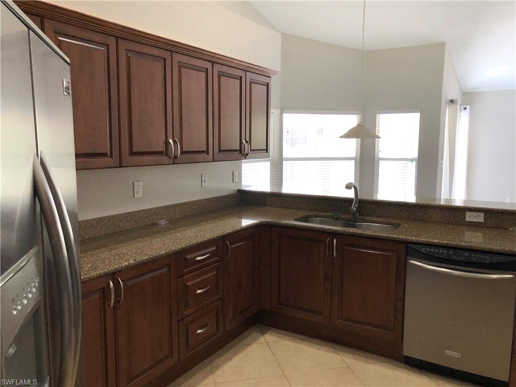 CROSS CREEK ESTATES - Residential Lease