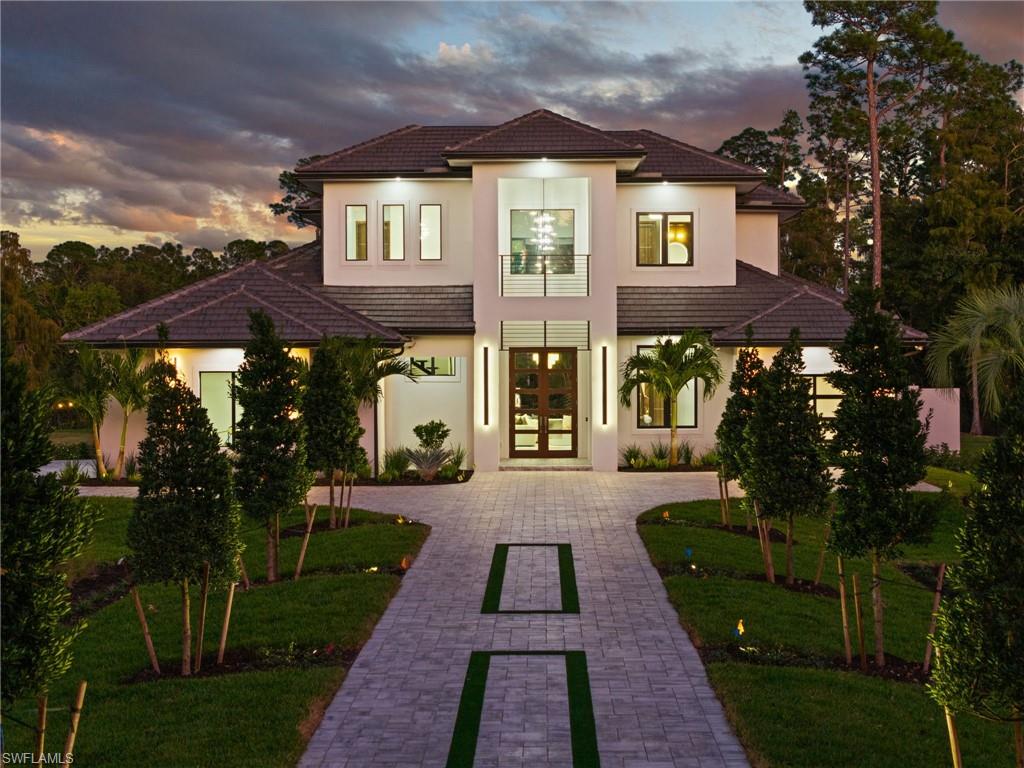 OAKES ESTATES - Residential